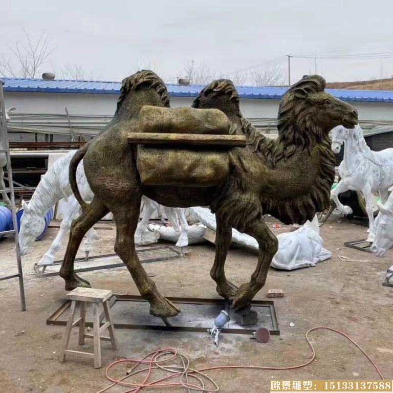 玻璃钢骆驼雕塑 仿真骆驼雕塑1