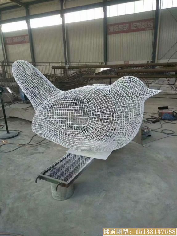 不锈钢镂空鸟雕塑 鸟雕塑定制
